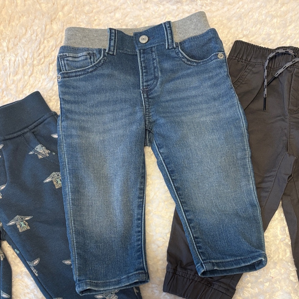 Gap Baby Joggers and Jean Set of 3 Pants 12-18M - Picture 4 of 11
